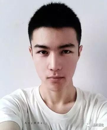 头发硬、软、自然卷的发型,分别该怎么打理?