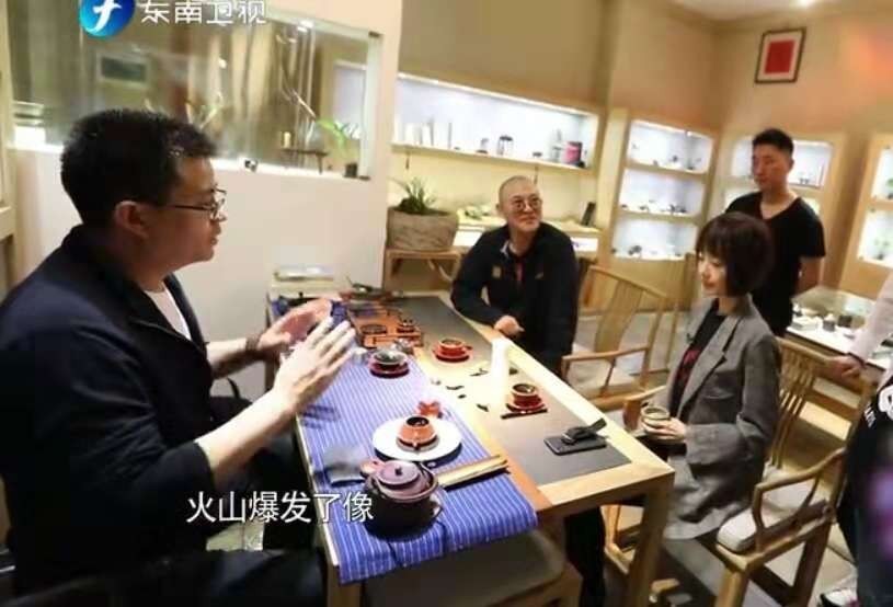 鲁豫有约一日行-李连杰与无双阁主李士海的谈