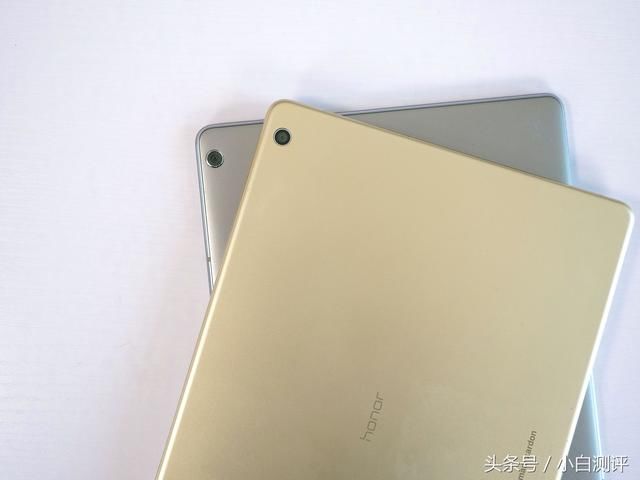 国产旗舰平板如何选择?华为M3青春版对比荣耀waterplay