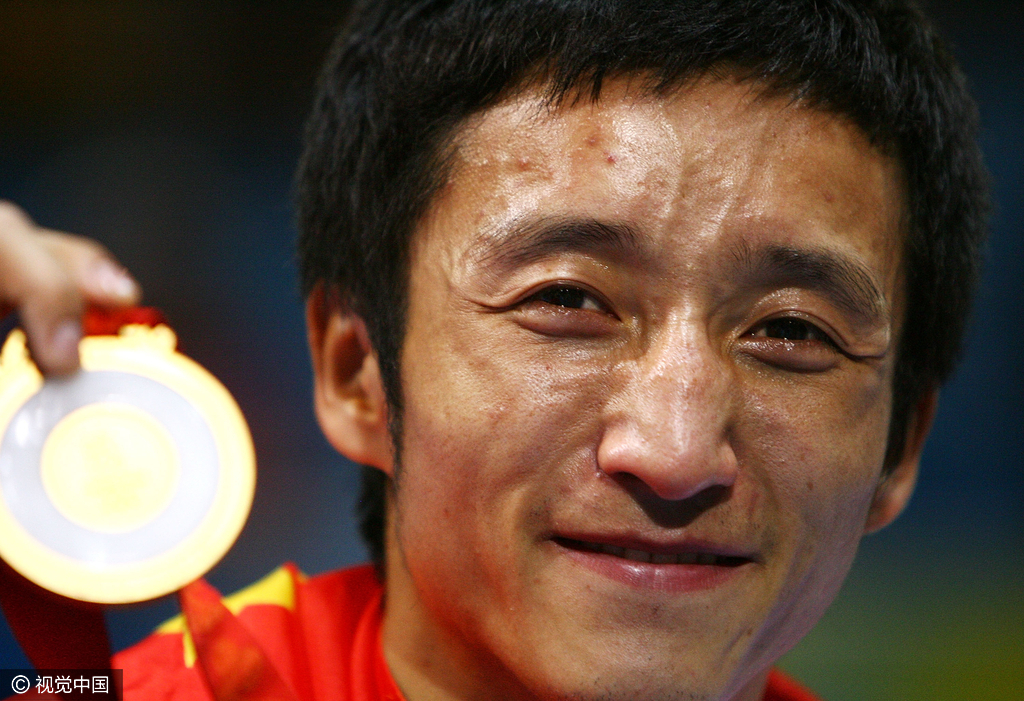 2008年8月24日，北京工人体育馆，08奥运会男子拳击48公斤级决赛，中国选手邹市明获得冠军。