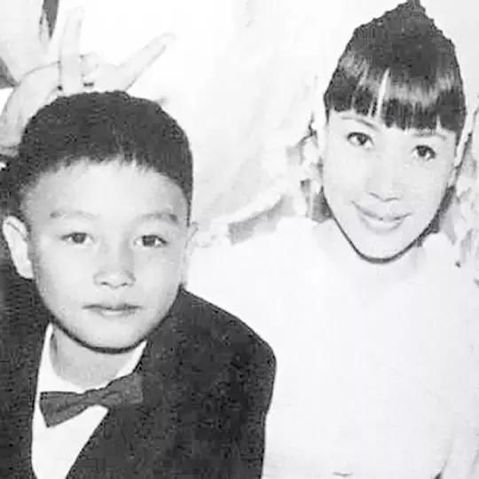 算出张国荣命止46岁,4次拒见刘嘉玲…开扒来自