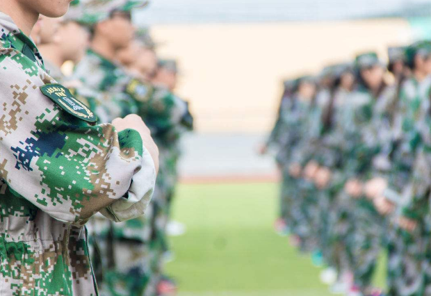 开学季:染上白癜风,军训需要注意这三点