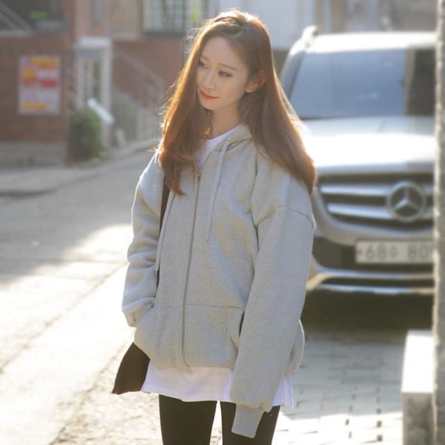 穿搭小技巧,学习杨幂等明星机场秀穿搭,显瘦显