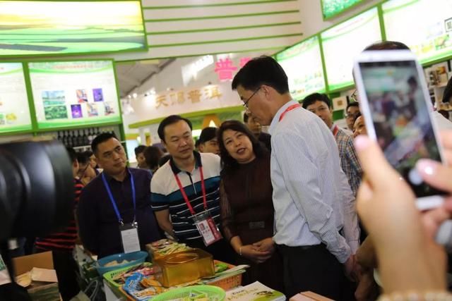 云南菜人家:永善巧媳妇在家门口就能打工挣钱