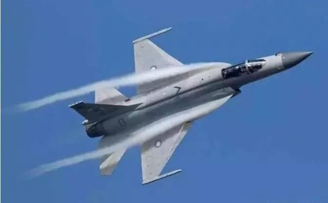 危险?巴铁表态买俄罗斯苏35 中东土豪或全力资助