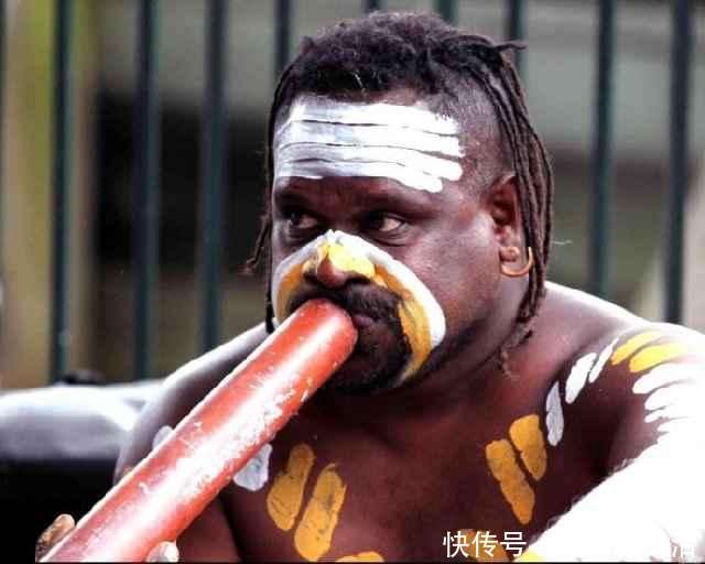 此地男女可以随意交换同居,轮流当夫妻,一个娃