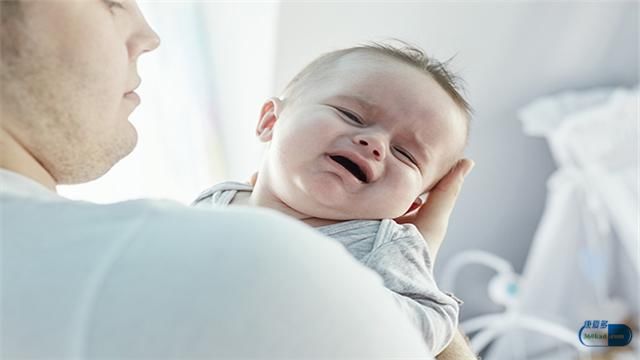 家长必知:孩子感冒发烧不要乱吃退烧药,38.5℃