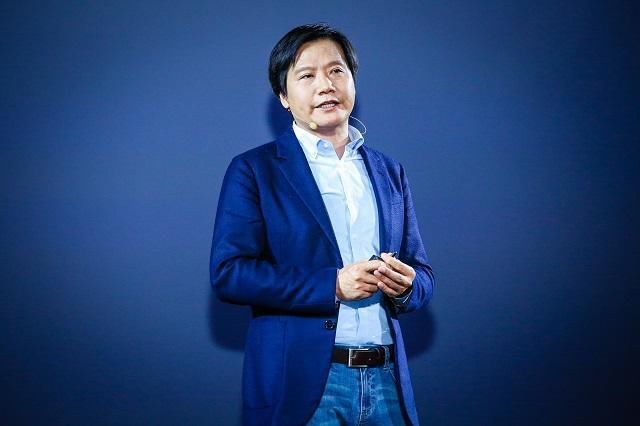 雷军刚刚正式宣布小米8九天后深圳发布,网友: