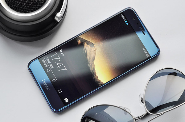 老旧手机性能对比就能看出苹果华为谁更关怀消