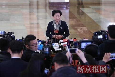 中国气象局局长:去年人工增雨615亿吨 中国气象局局长:去年人工增雨615亿吨