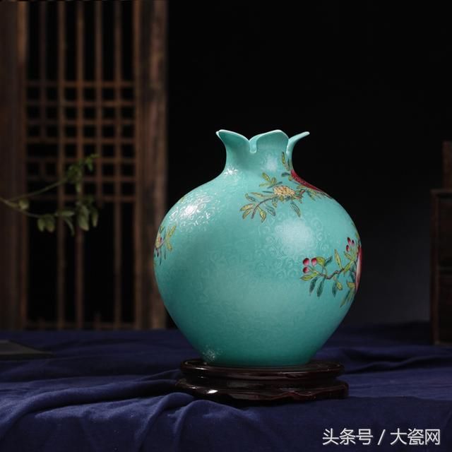 八万元听一响珐琅彩身价为何如此昂贵?