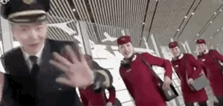 空姐培训要做什么?这些人堪比“霹雳娇娃” 空姐培训要做什么?这些人堪比“霹雳娇娃”