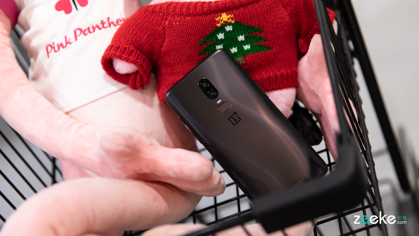 一加手机6给我们的最大惊喜,居然是造型