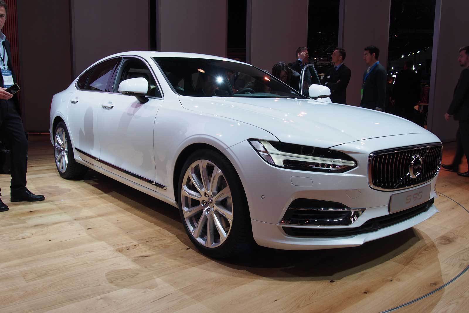 全新国产沃尔沃s90l亮相广州车展 主流外媒好评如潮