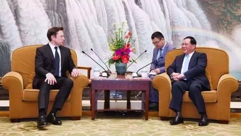 特斯拉超级工厂正式落户上海临港,李强会见马