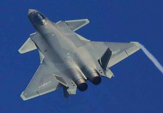 歼20还是歼31?中国隐身舰载机将何去何从