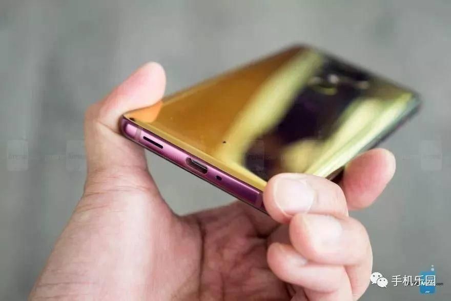 HTC U12+国行版发布,骁龙845处理器+6GB内