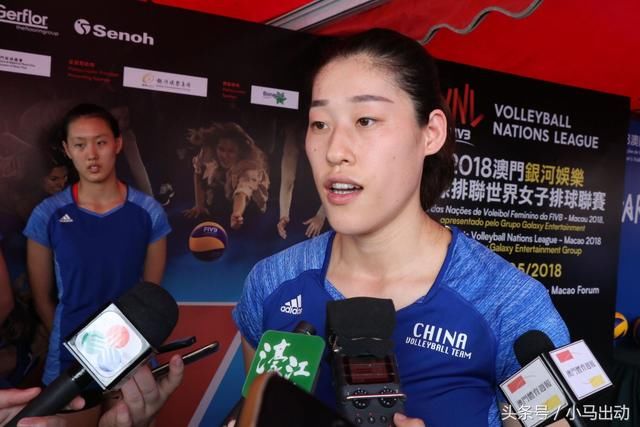中国女排在澳门大受欢迎,郎平刘晓彤袁灵犀出