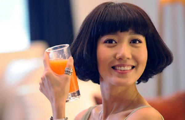 她出道20年,却没有绯闻,如今一儿一女,知道她是谁吗