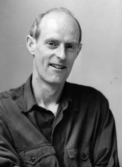 抽象雕塑大师克拉格:艺术家对材料必须负责任 抽象雕塑大师克拉格:艺术家对材料必须负责任