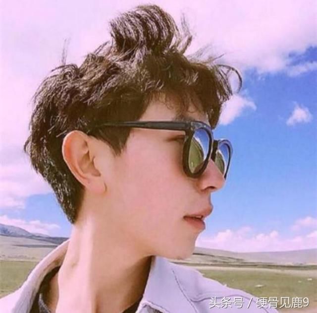 你是不是耐看型的男生,这几点说了算