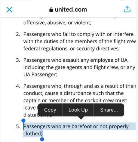 两少女穿紧身裤登机被拒 美航空公司遭网民怒怼