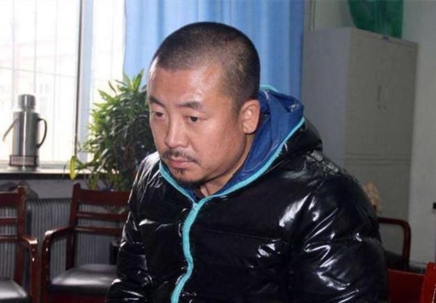 《潜伏》里潜伏的保密局股长盛乡,现实被通缉13年