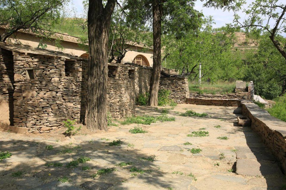 榆林网红地绥德郭家沟村,虽然在山沟里,但是风