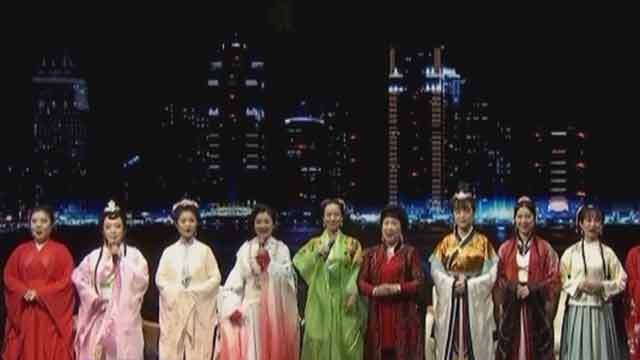 古曲名家王苏芬与学生同台演唱《小梁州》