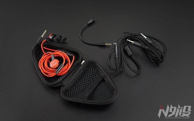 西伯利亚MG-1入耳式游戏耳麦体验