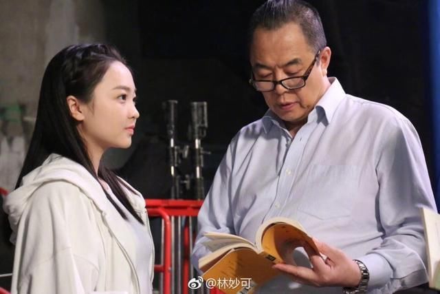 林妙可入读南艺半年已在为进娱乐圈准备 汇演