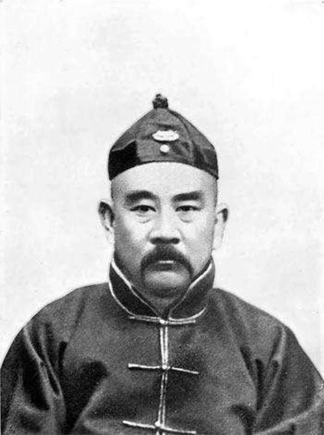 最忠心的猛将,连慈禧都敢得罪,死前都想复辟大