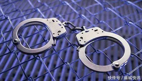 麻城人在苏沪地区遭劫, 车财被抢, 手被砍伤, 犯