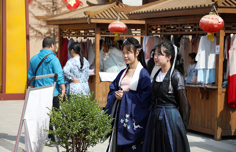 宣平里第二届汉服节为游客呈现文化盛宴《王昭