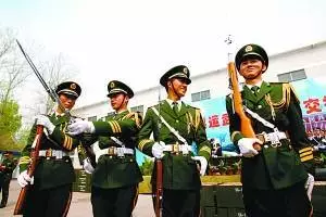 登录查看大图