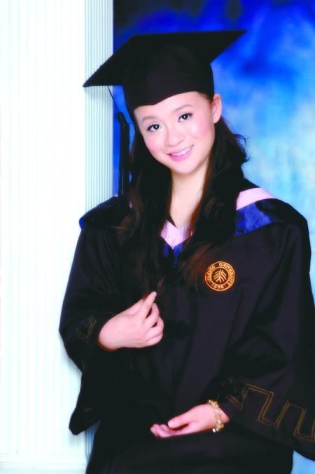 中国高考最高分神话,14岁900分上清华,如今过