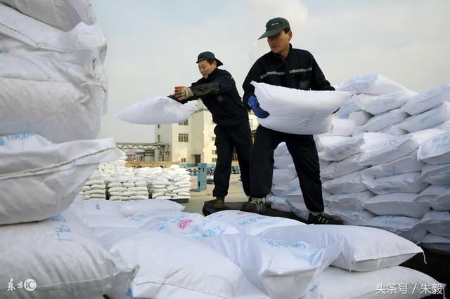 工业盐吃不死人,那能不能吃呢?