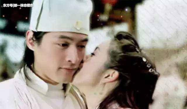 胡歌吻过杨幂,吻过刘诗诗唐嫣,唯独和她拍吻戏