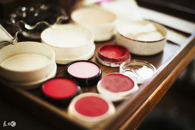 慈禧老佛爷用的化妆品是什么做的?知道真相的