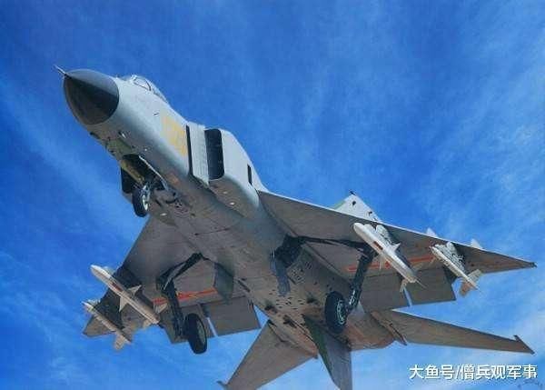 仅凭2台老款发动机 时速上2700公里 登上2000