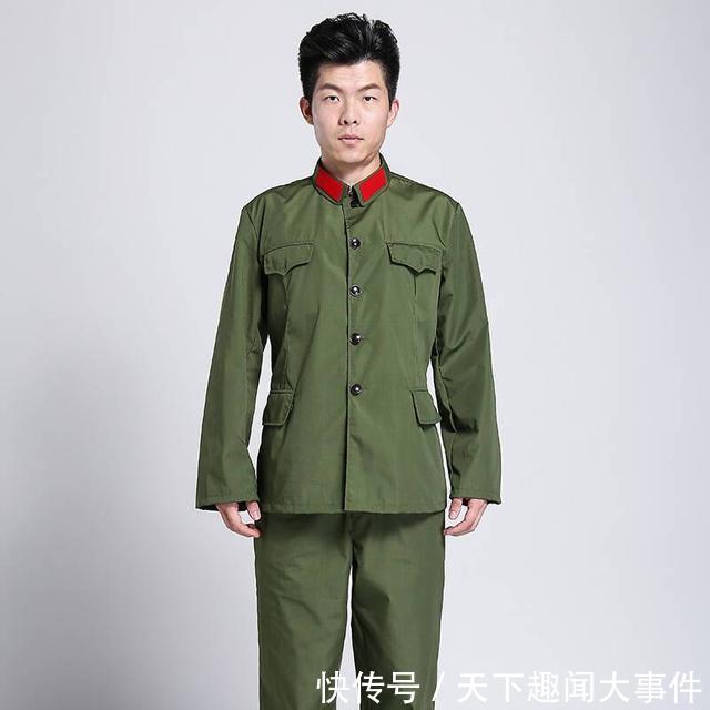 1965年取消军衔制后,怎么分辨谁是兵谁是官,学