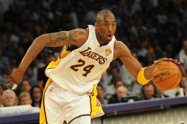 露天看台发表湖人史上10佳球员名单,科比仅第