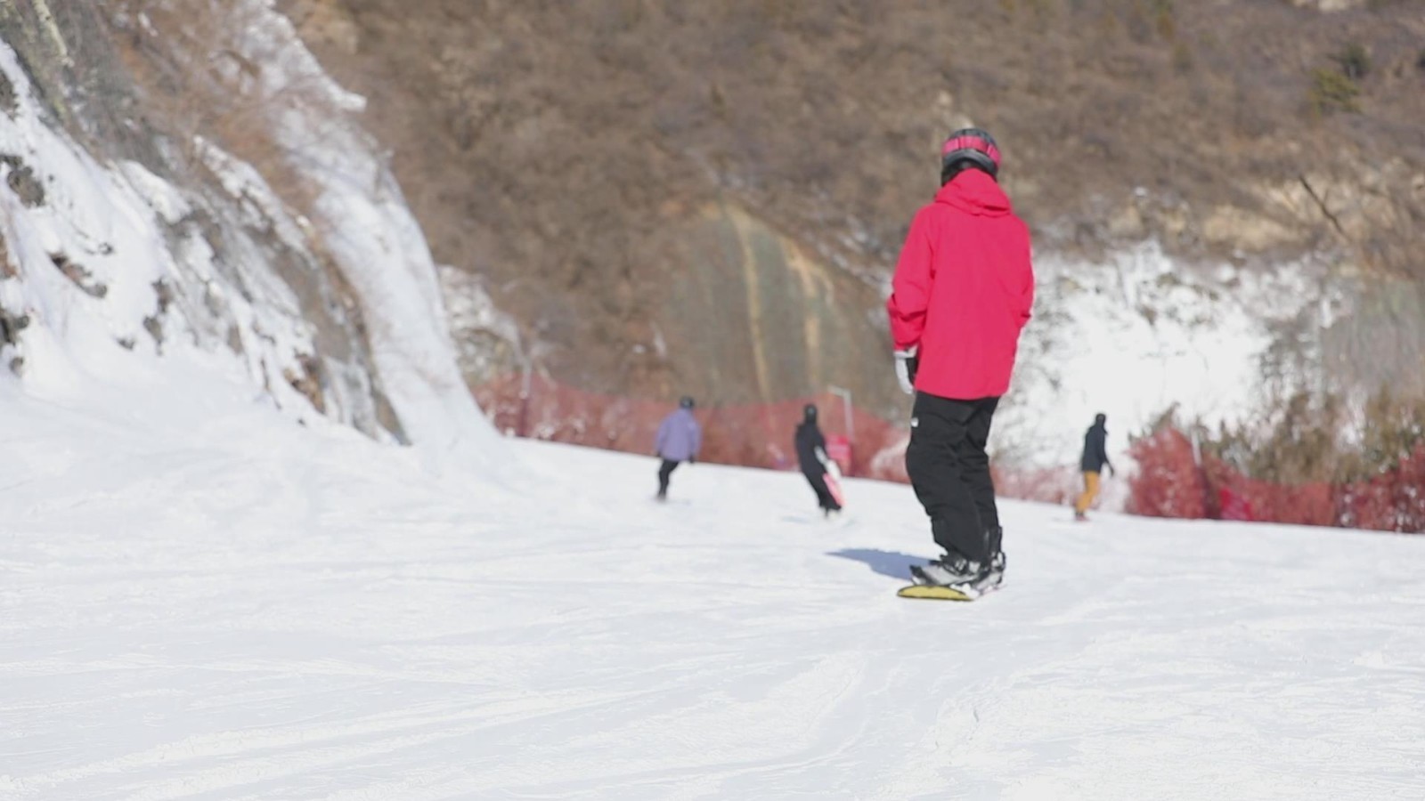 “来怀柔过大年”——长城脚下这个雪场有点酷! “来怀柔过大年”——长城脚下这个雪场有点酷!