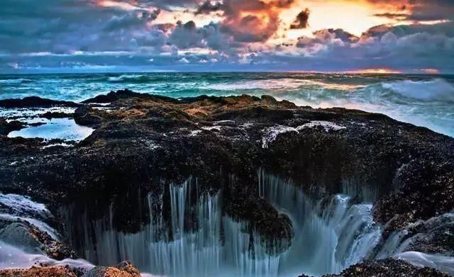 2012人类其实就已经死了?神秘帖子揭露可怕事