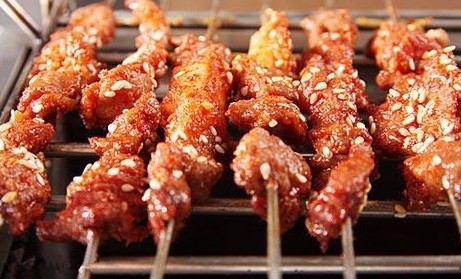 夏季易上火 脸肿可能是智齿惹的祸