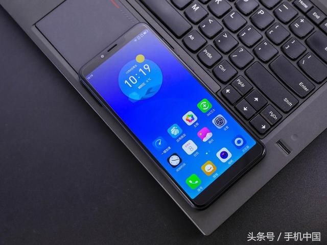 小米8领先开抢 京东手机秒杀日实惠多多