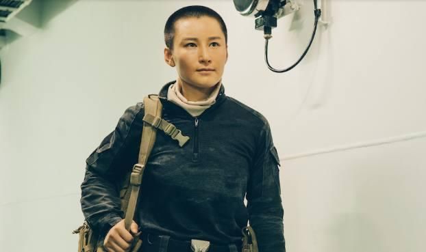 论功底她能媲美杨紫琼,如果没干这事,或许是另一个功夫巨星