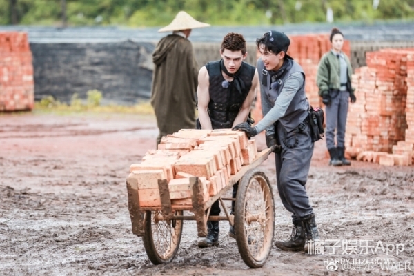 7新生来报到,没想到这届表演班有这么多出道艺