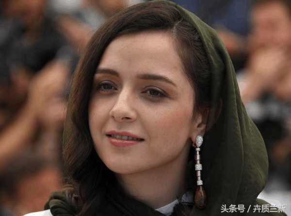 世界杯八大最养眼女球迷:中国红衣女仅排第五