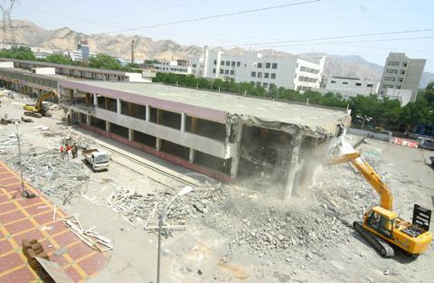 北京吴少博律所:厂房被认定为违建建筑,不给补